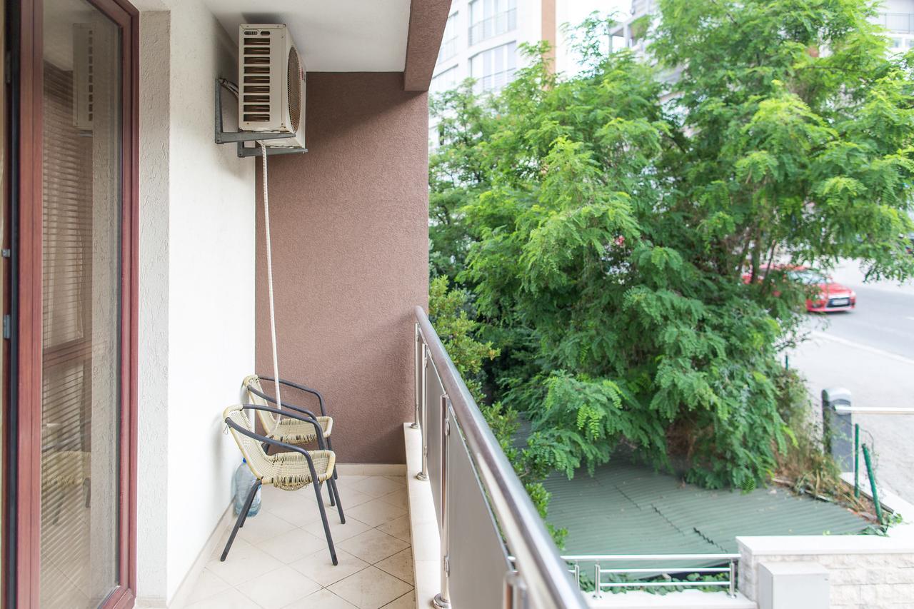 Burcak Apartment Budva Extérieur photo